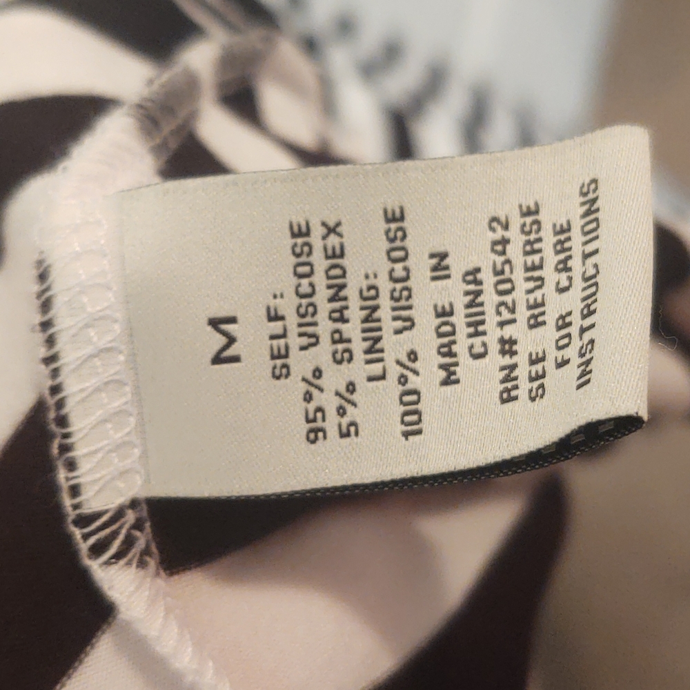 EUC Remain High Low Dress Size M - Picture 7 of 7